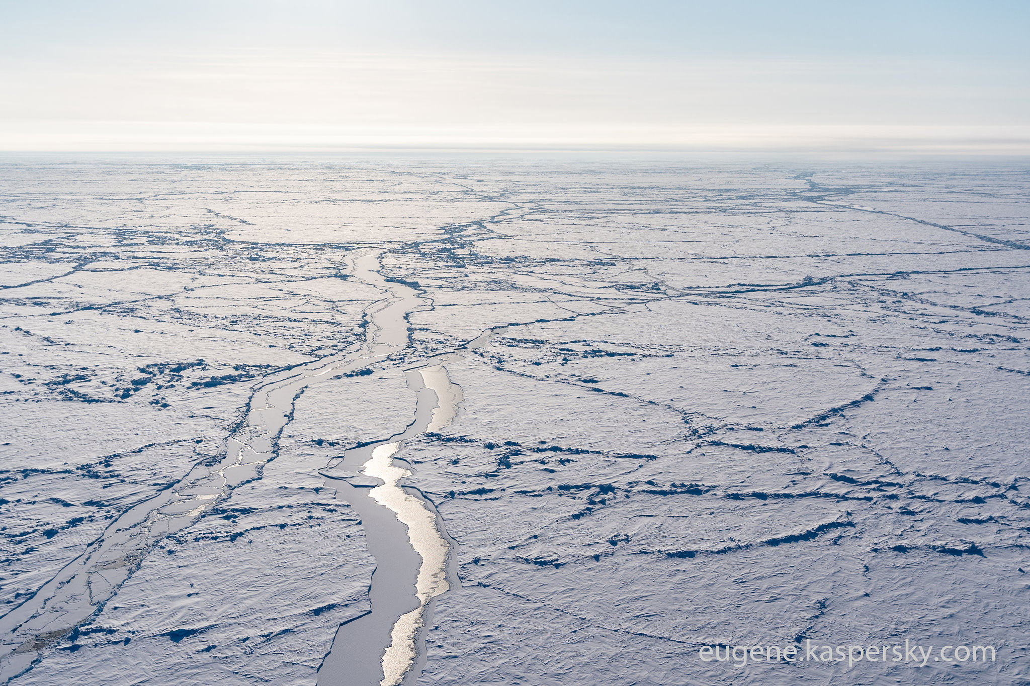 Barneo Camp (North Pole), дрейфующая станция Барнео (Северный Полюс)